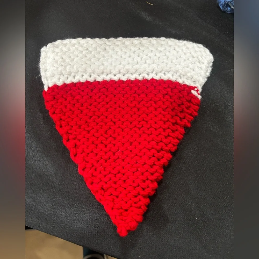 NWOT Large Knit Santa Dog Bandana